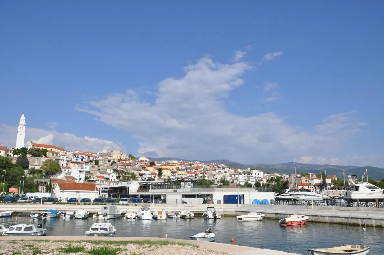Apartment Apartman Ana Novi Vinodolski Kroatien